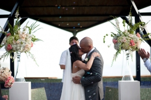 Pink & Gray Beach Wedding | Comfort Studio-06