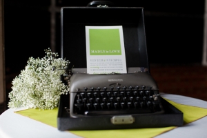 green mod styled shoot | Renee Sprink-05
