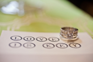 green mod styled shoot | Renee Sprink-09