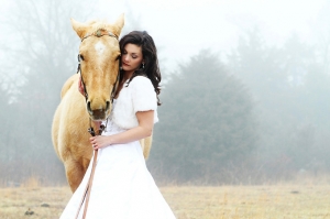 horse bridal shoot | Taisia Gordon Photography-01