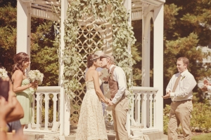 Rustic Summer Wedding | Lindsey Gomes-10