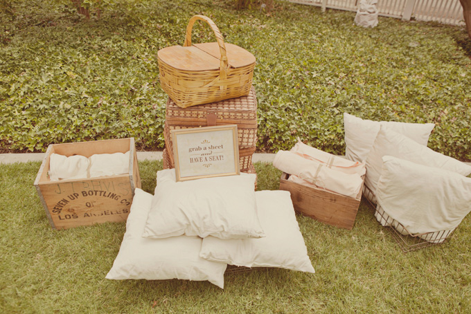 Rustic Summer Wedding | Lindsey Gomes-16