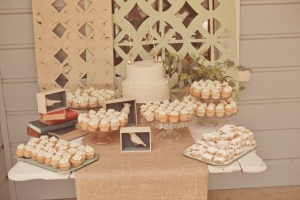 Rustic Summer Wedding | Lindsey Gomes-20