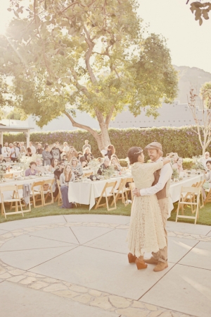 Rustic Summer Wedding | Lindsey Gomes-25