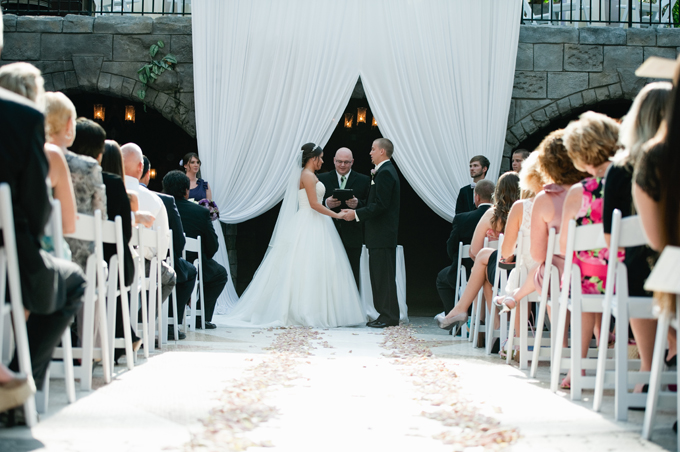 classic purple wedding | Jordan Weiland Photography-09