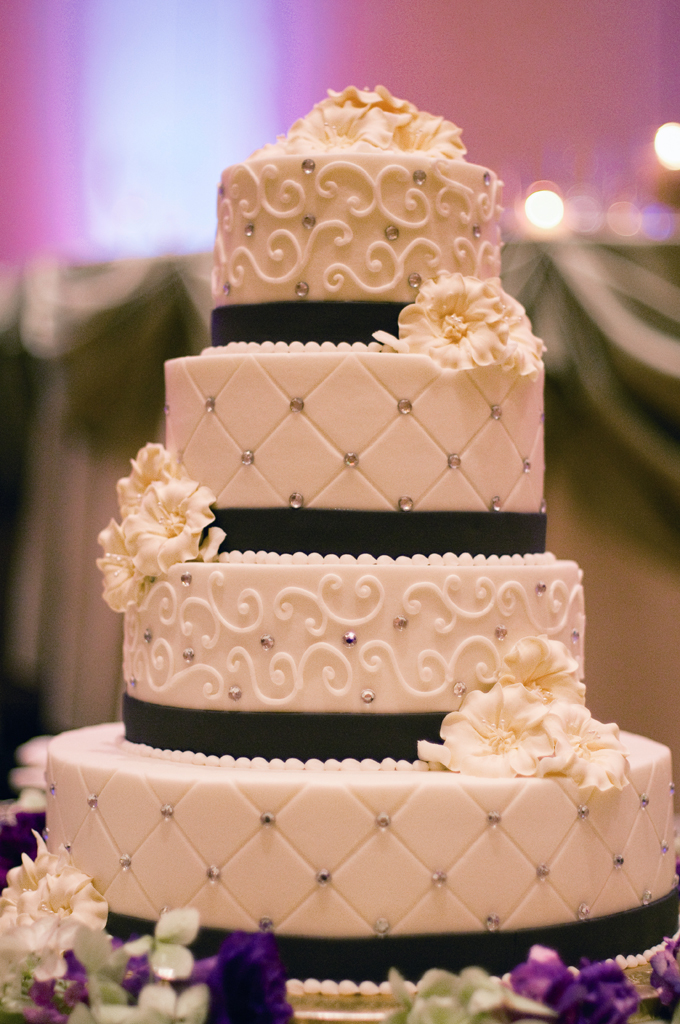 classic purple wedding | Jordan Weiland Photography-16