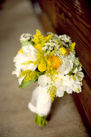 rustic farm wedding | Divine Light Photography