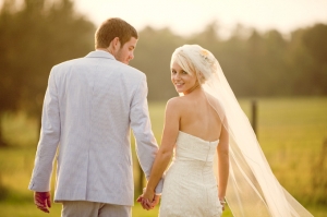 rustic farm wedding | Divine Light Photography