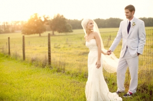 rustic farm wedding | Divine Light Photography