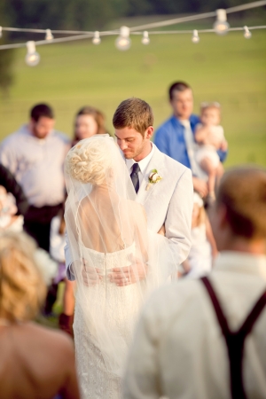 rustic farm wedding | Divine Light Photography