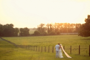 rustic farm wedding | Divine Light Photography