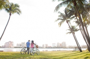 summer picnic engagement | Captured Photography by Jenny