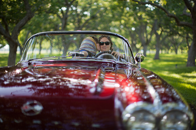 vintage car engagement_Archetype Studio Inc