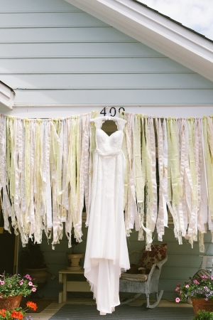 handmade backyard wedding | Brett & Jessica