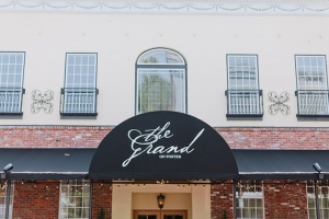 rustic glam wedding | Jennifer Blair