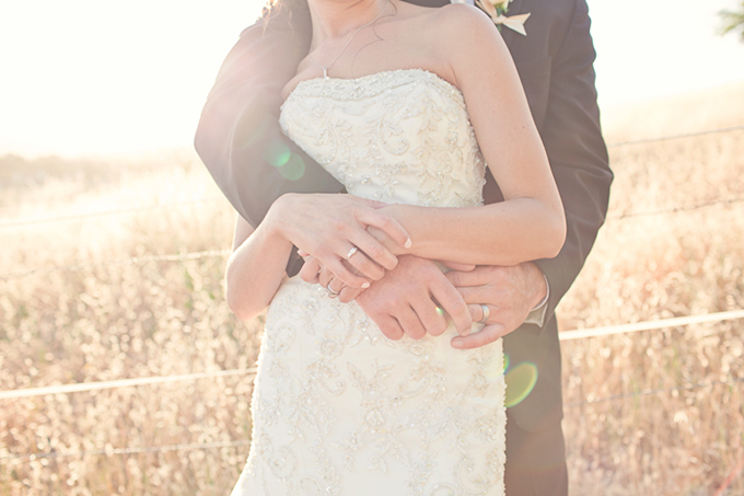 purple shabby chic wedding | Lindsey Gomes