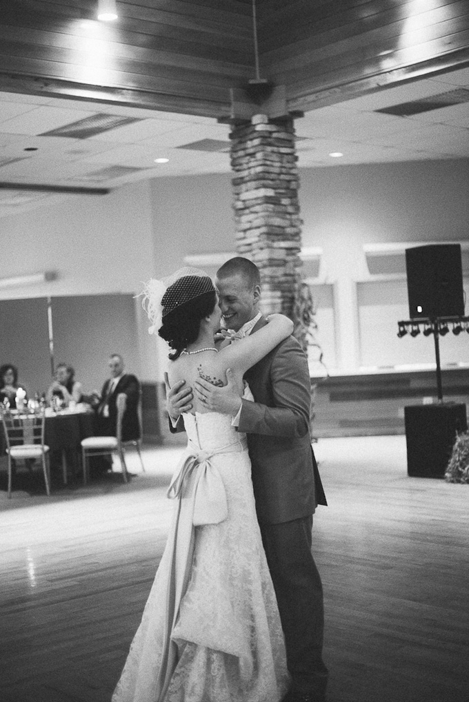 intimate fall wedding | I Heart Photos Studios