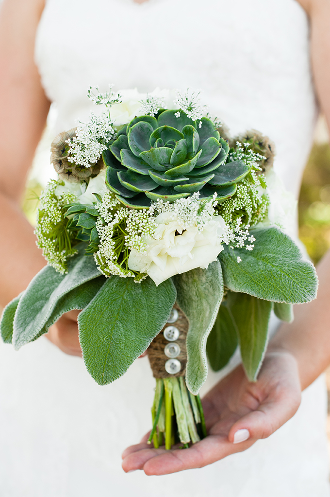 rustic succulent wedding | Carmen Salazar Photography