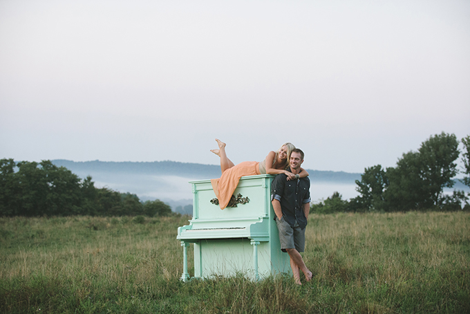 rustic vintage engagement | Jessie Holloway