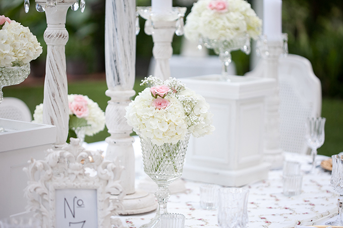shabby chic wedding | Carrie Wildes Photography