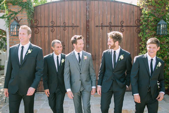 pink and gray vintage wedding | Troy Grover Photographers