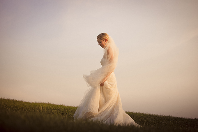 sunset bride | Traci Arney Photography