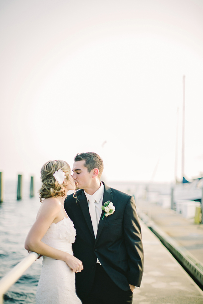 black and white seaside wedding | Brooke Images