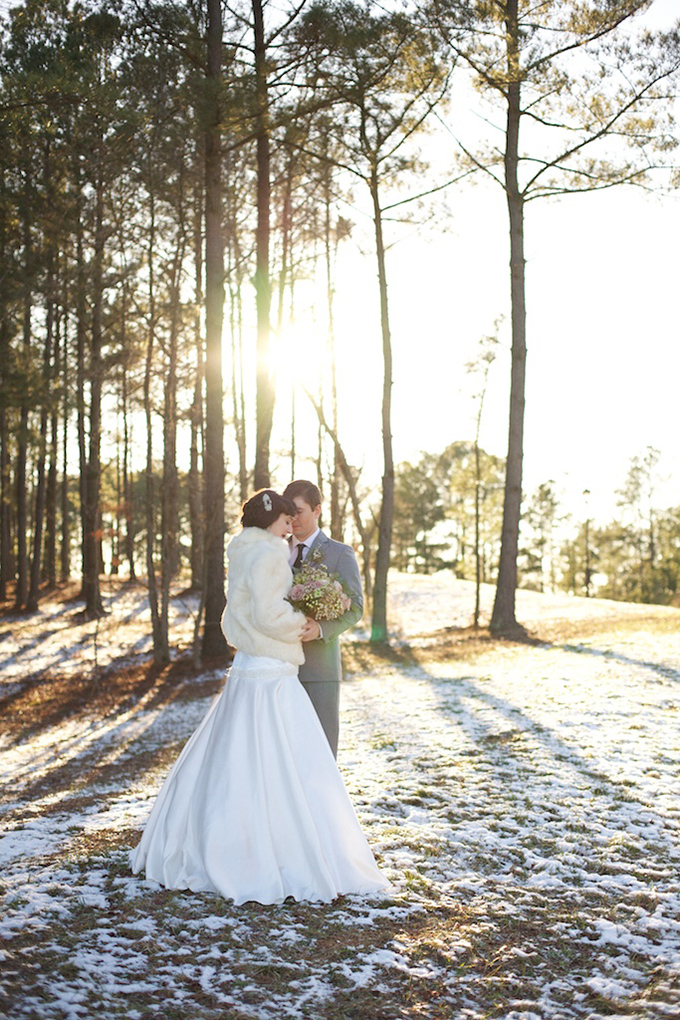 Great Gatsby winter wedding inspiration | Live View Studios