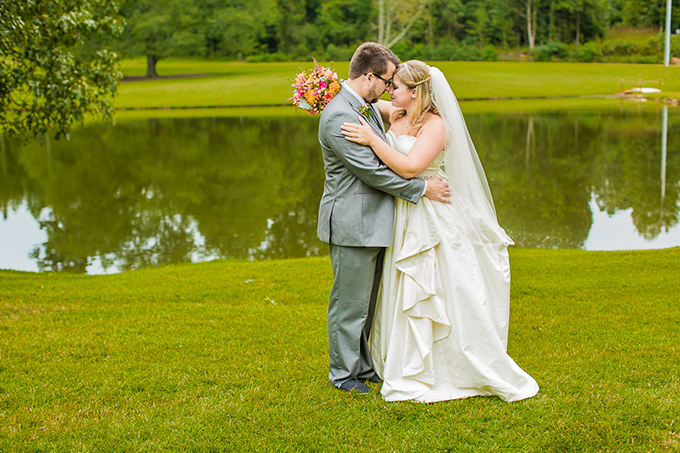 colorful DIY wedding | Meet the Burks