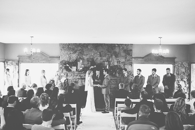 romantic winter wedding | Jessie Holloway Photography