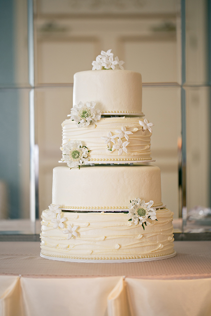 Wedding Cake Photography Eating Wedding Cake Photography Eating