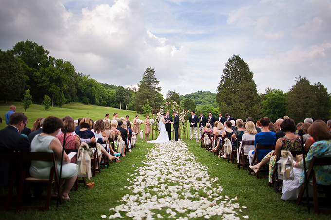 neutral southern wedding | JEN & CHRIS CREED | Glamour & Grace