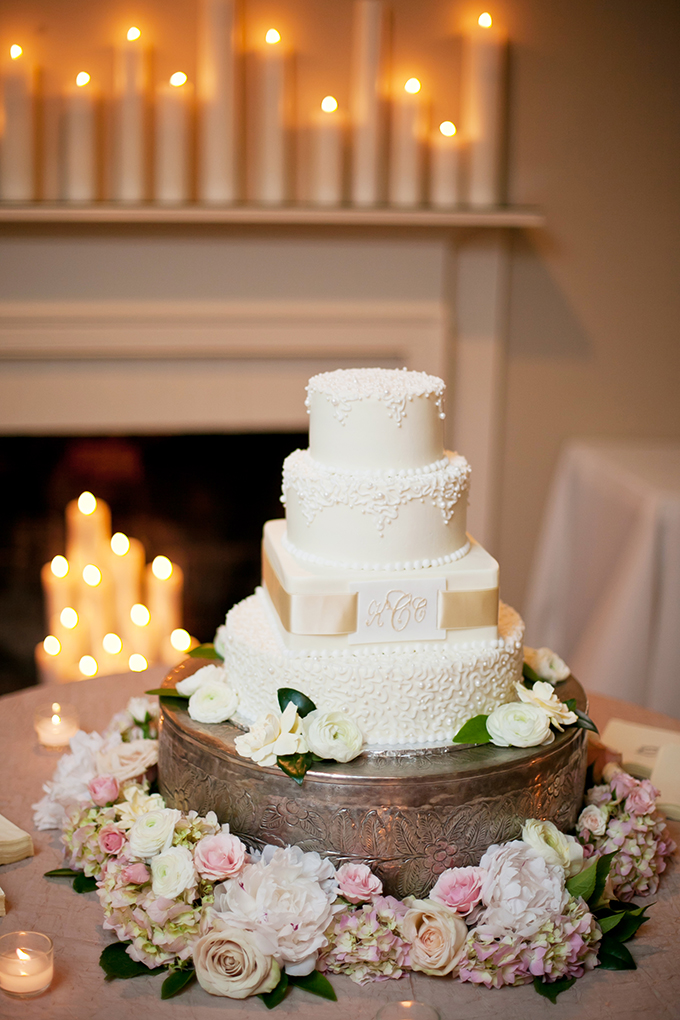 classic white cake | JEN & CHRIS CREED | Glamour & Grace