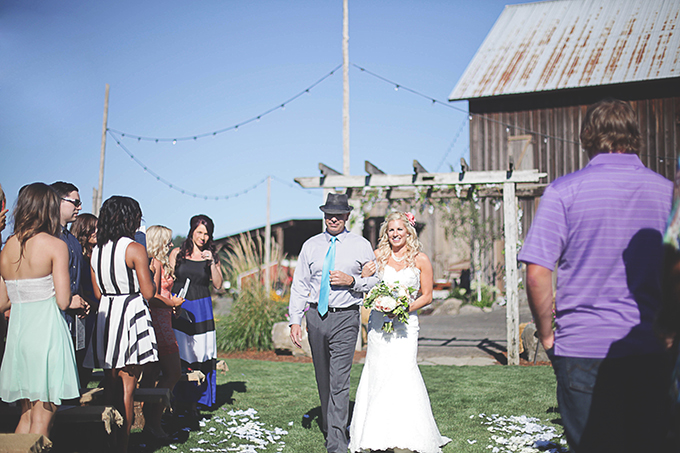 Colorful Handmade Roloff Farms Wedding Glamour Grace Colorful Handmade Roloff Farms Wedding Nakalan Mckay Photography Glamour Grace