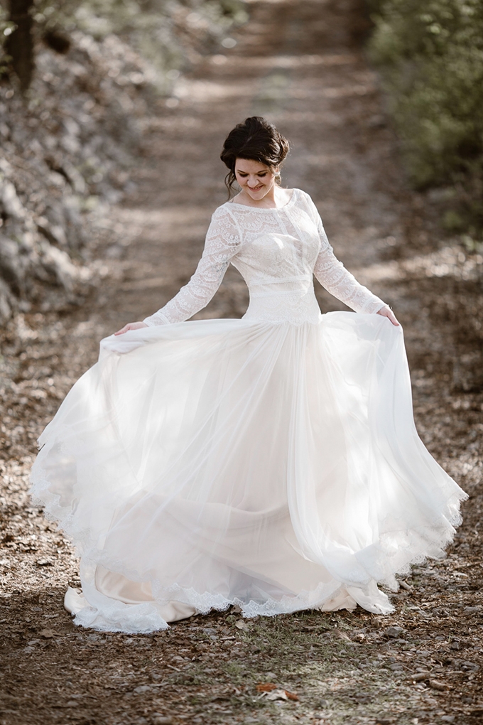 Icy Winter Wedding Inspiration Glamour Grace Icy Winter Wedding Inspiration Erin Morrison Photography Glamour Grace